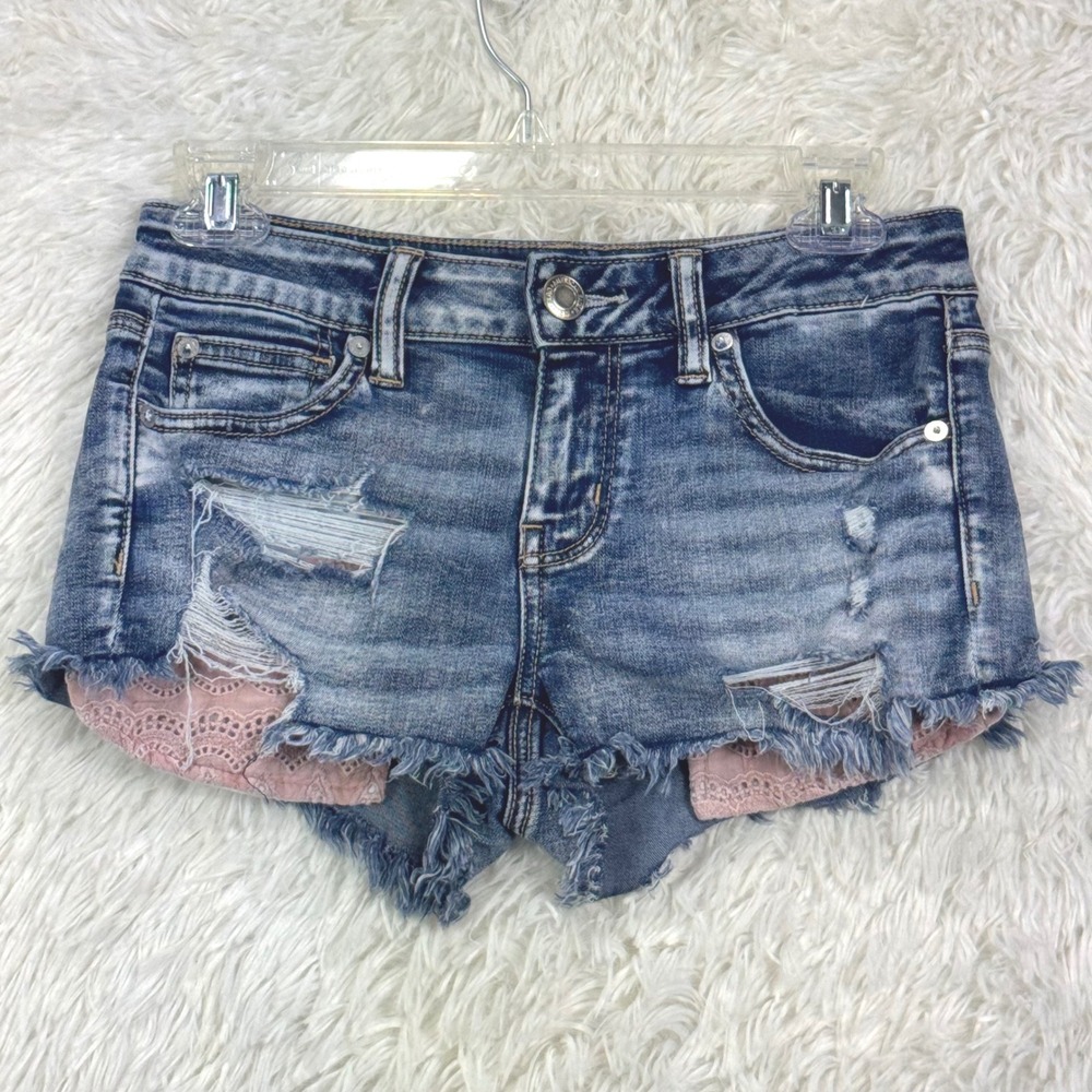 American Eagle Super Stretch Size 4 Distressed Lace Denim Shorts